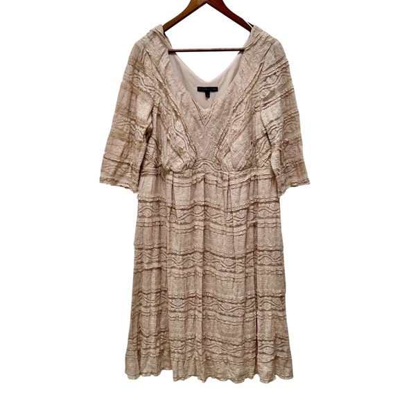 Chris McLaughlin Dresses & Skirts - Chris McLaughlin‎ 18W Beige Lace Tiered V Neck Midi Dress 3/4 Sleeve